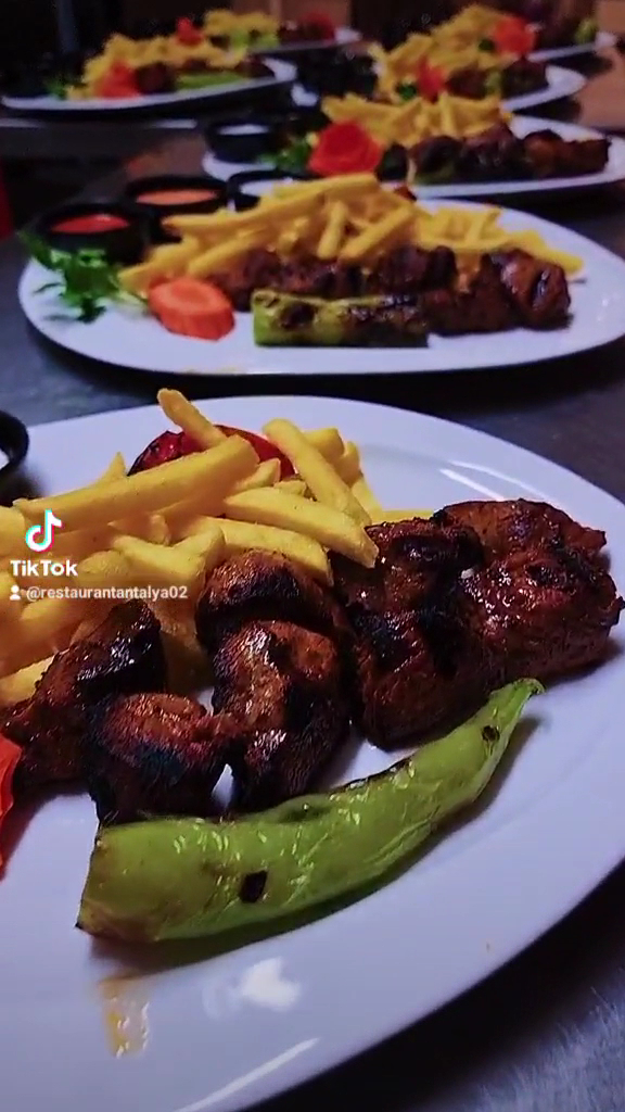 Antalya restaurant Photo 2