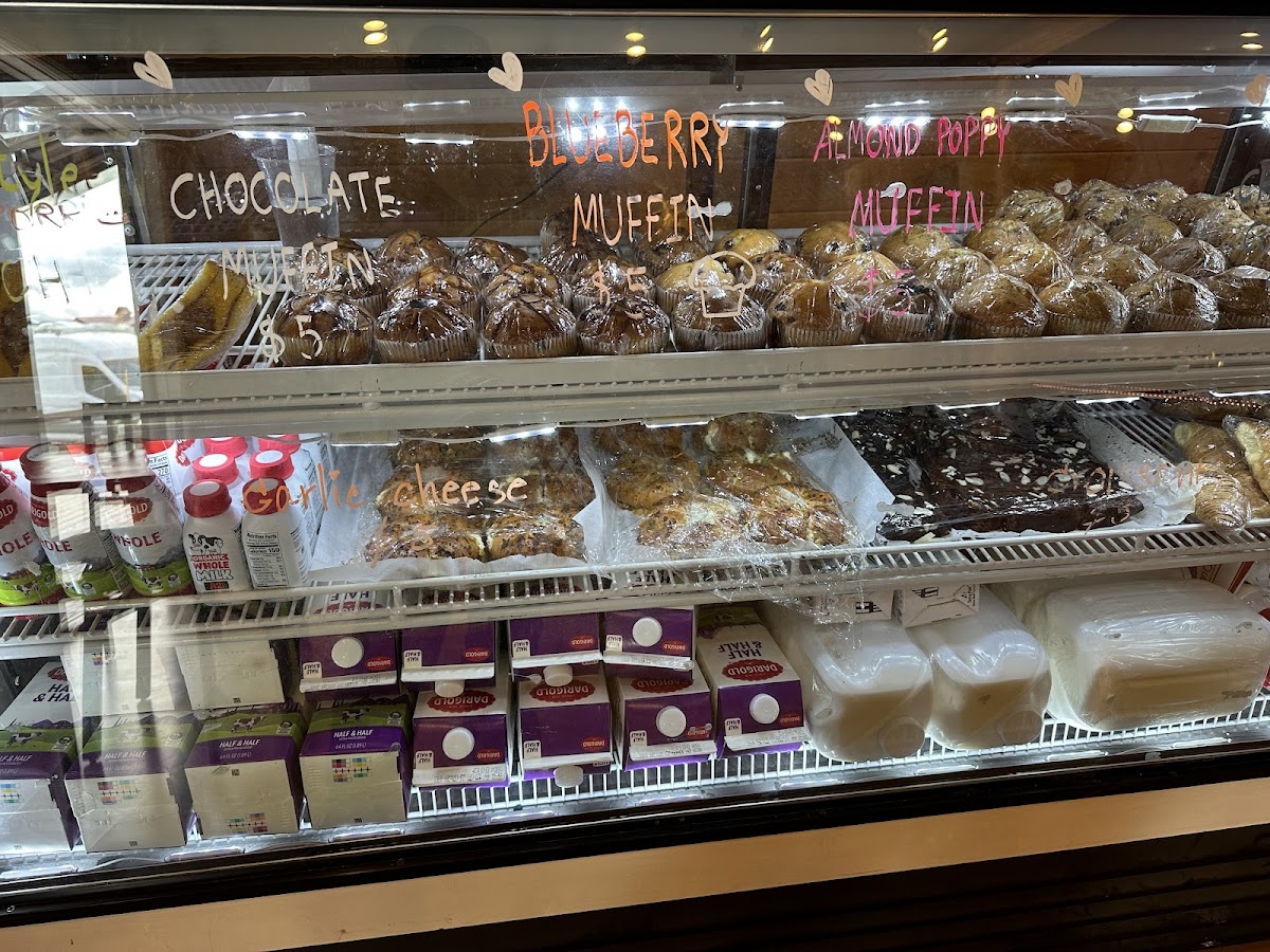 Grab and Go Photo 4