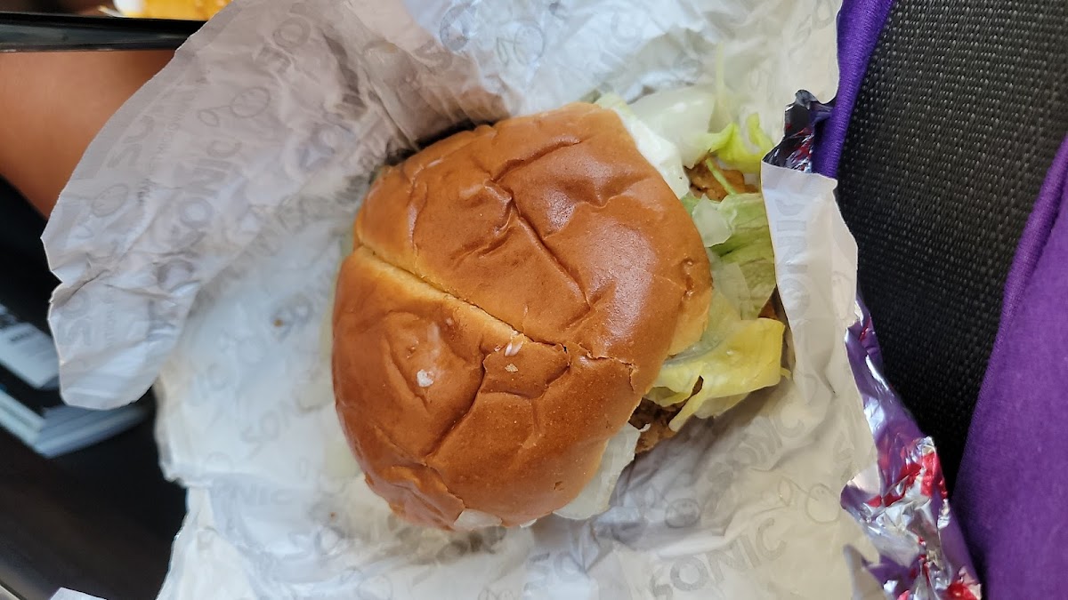 Sonic Drive-In Photo 7