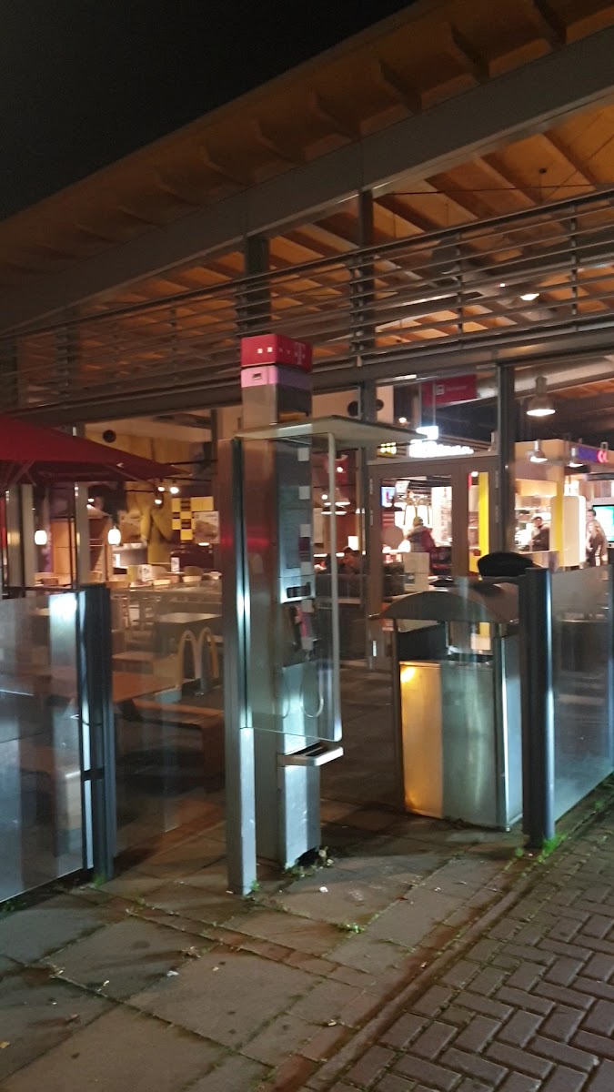 McDonald's Photo 2