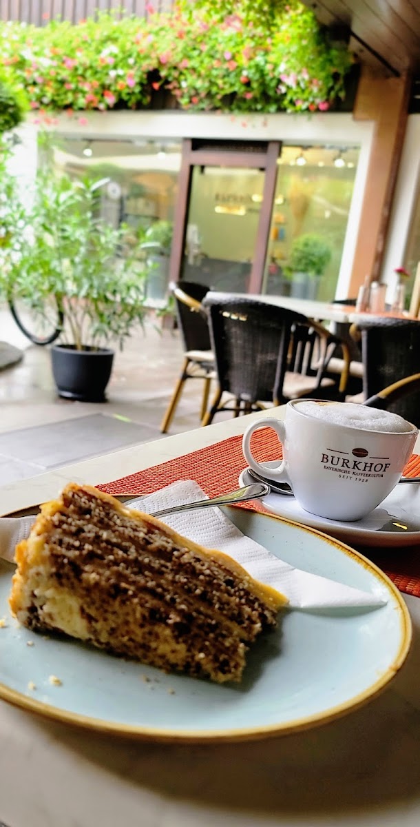 Sissi's Kaffeehaus Photo 6