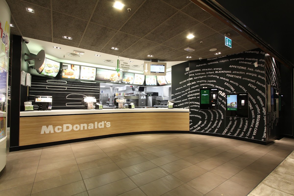 McDonald's Photo 4