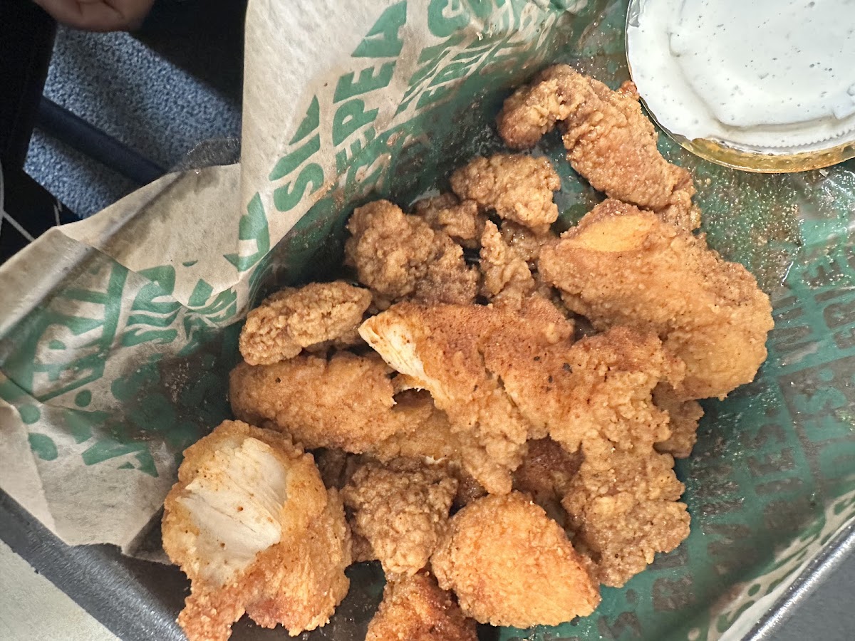 Wingstop Photo 6