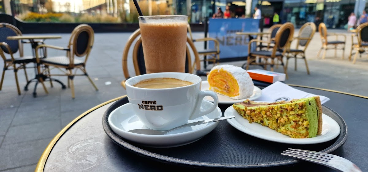Caffè Nero Photo 8
