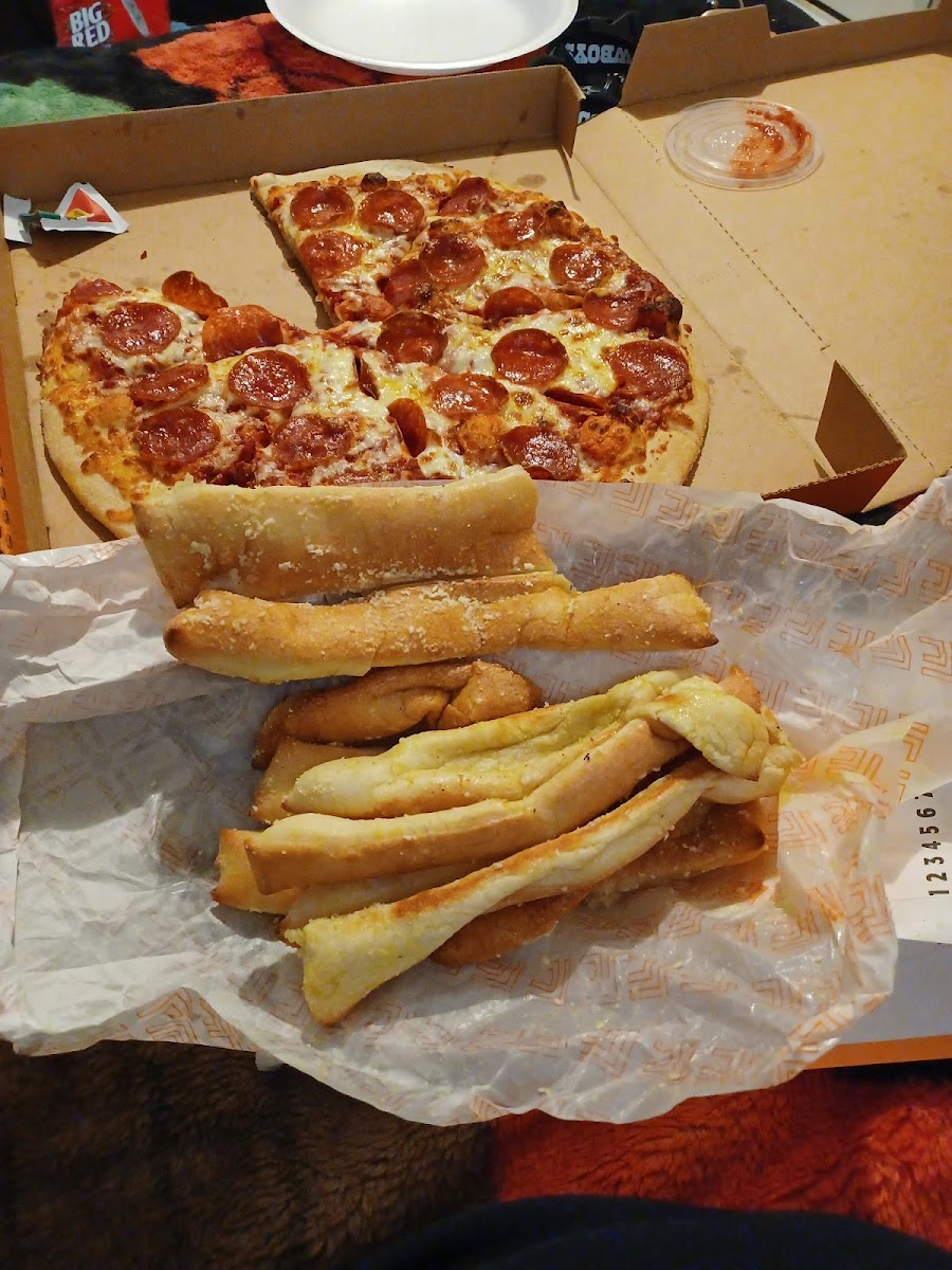 Little Caesars Pizza Photo 7