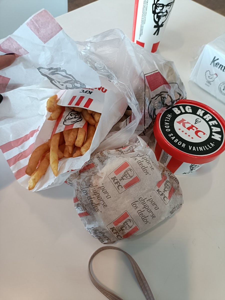 KFC Photo 8