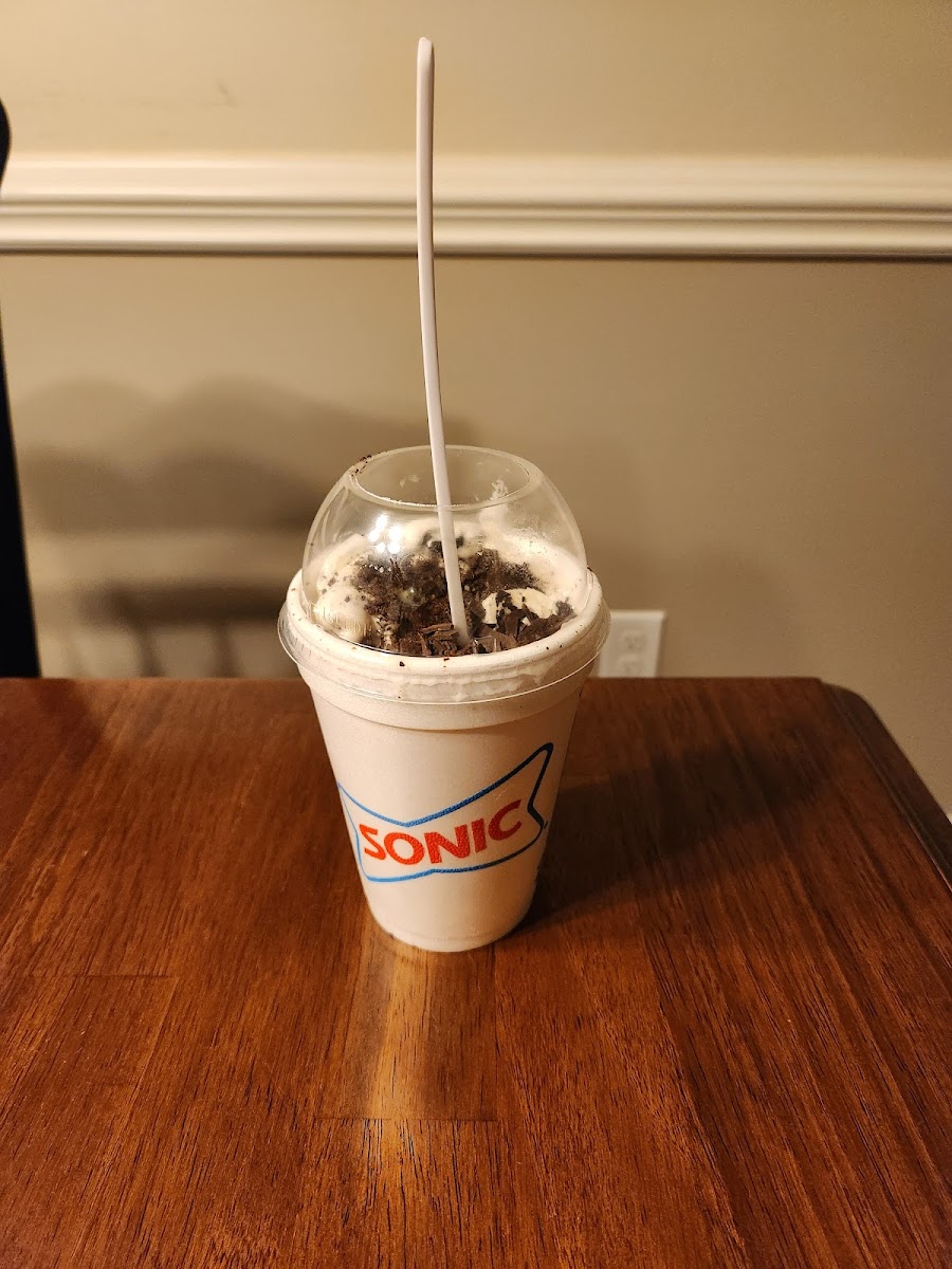 Sonic Drive-In Photo 8