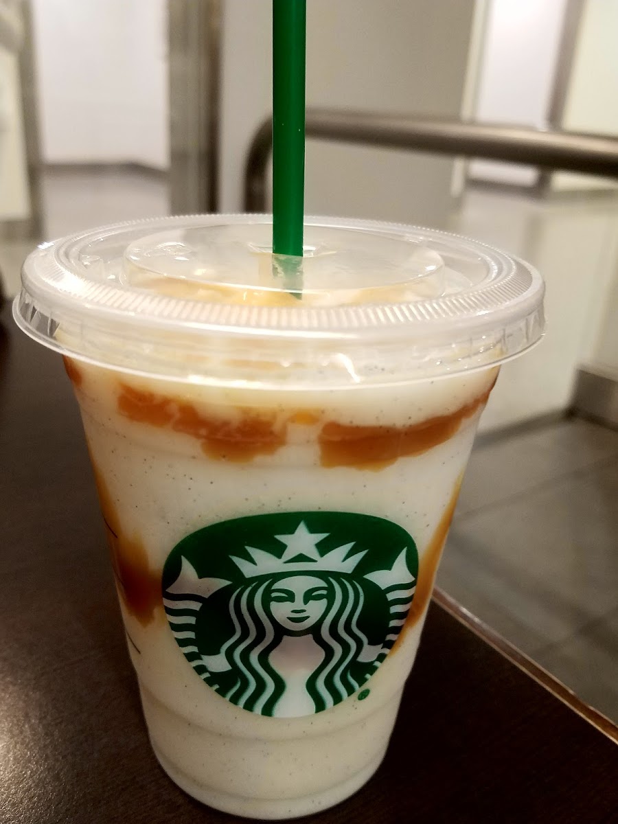 Starbucks Photo 5