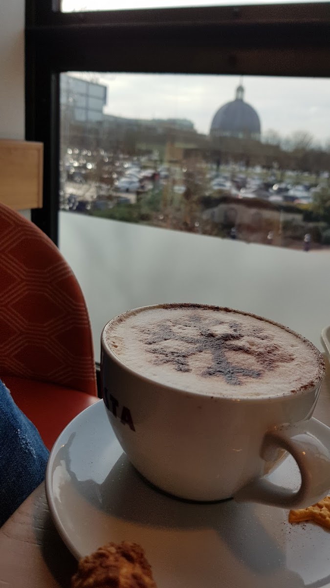 Costa Coffee Photo 5