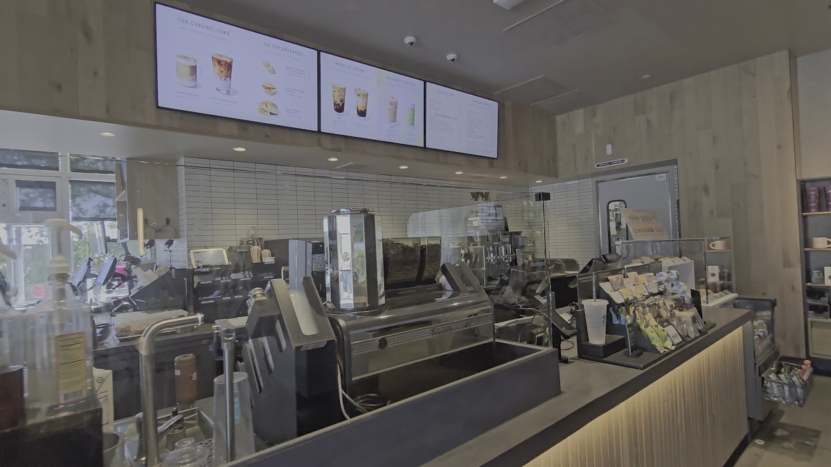 Starbucks Photo 2