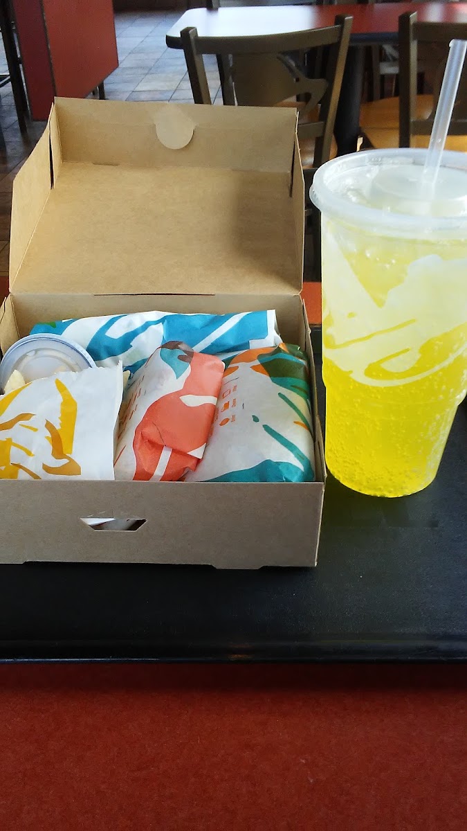 Taco Bell Photo 8