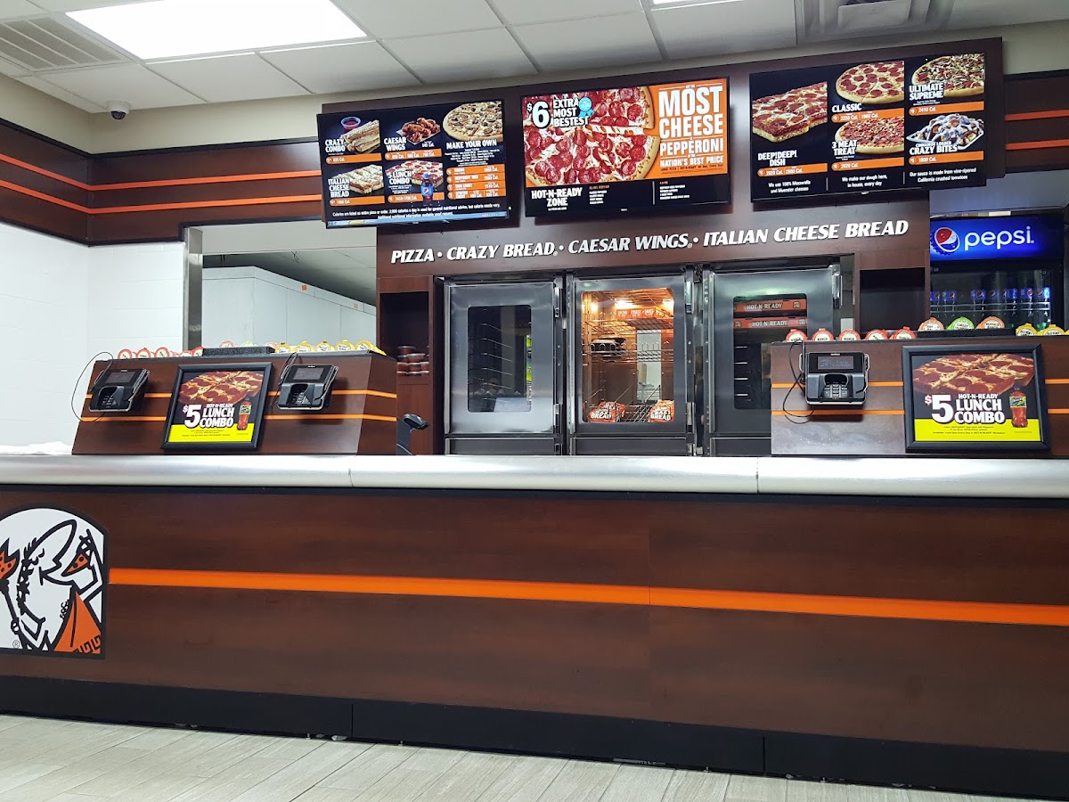 Little Caesars Pizza Photo 3