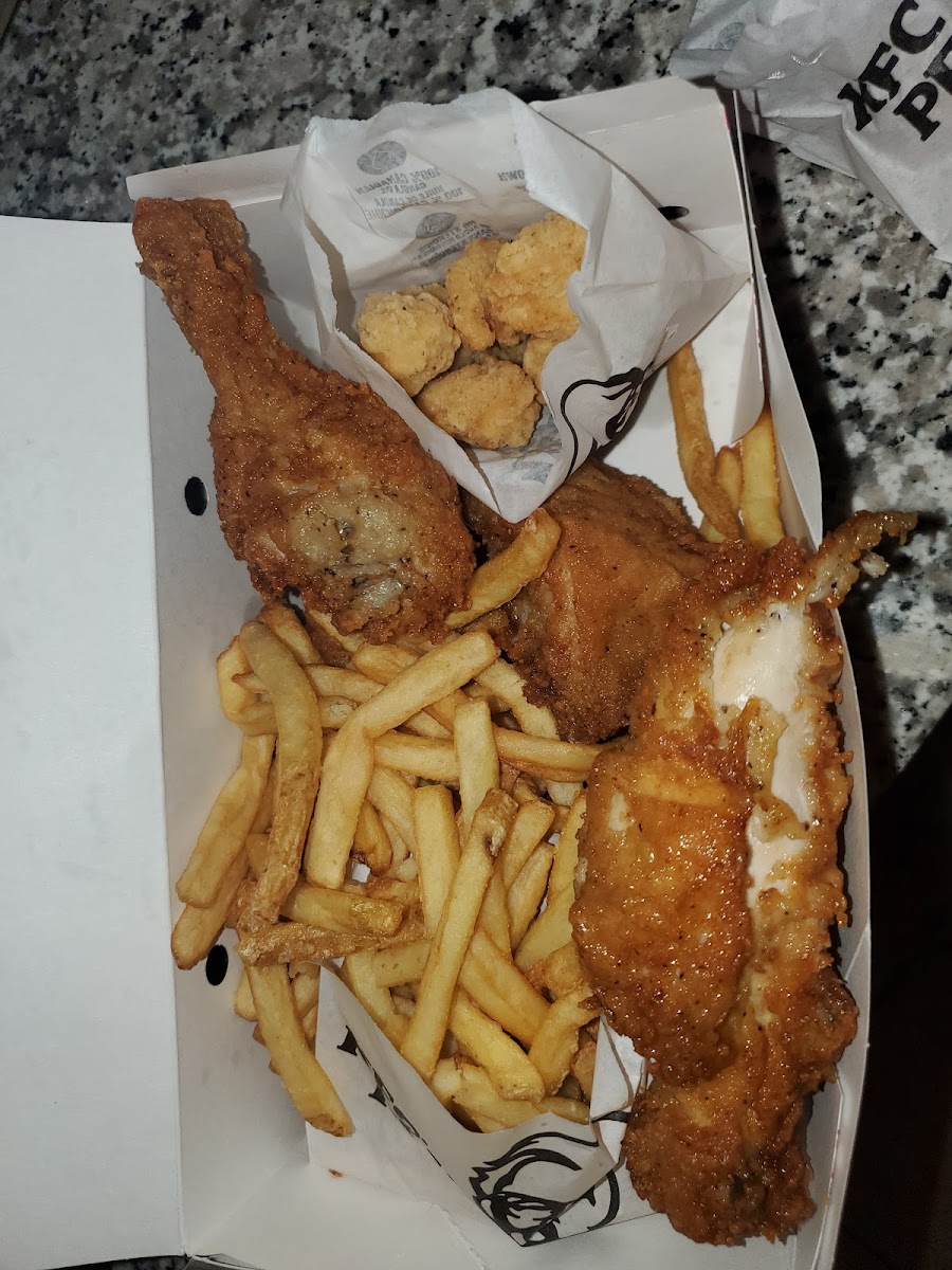 KFC Photo 6
