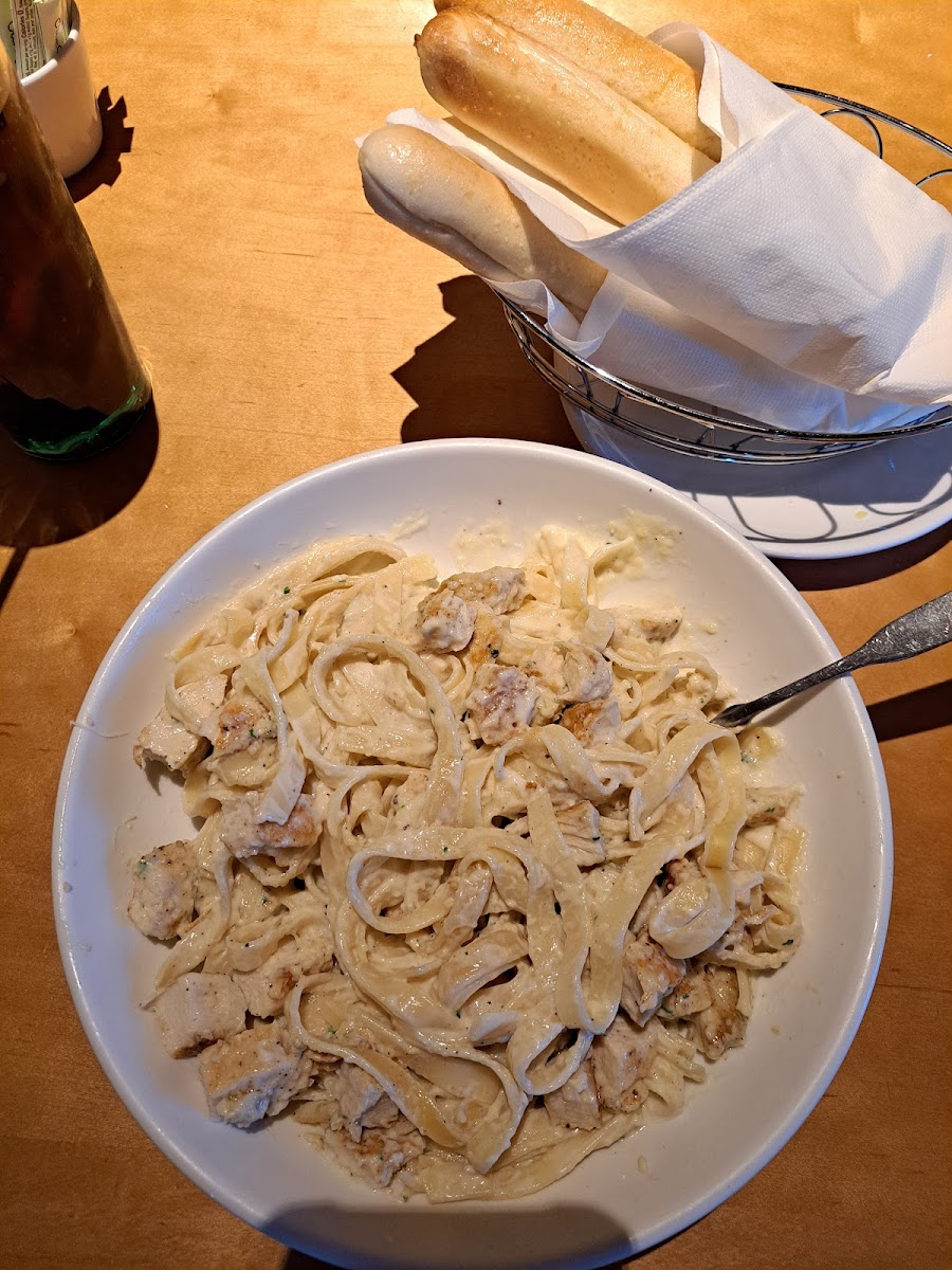 Olive Garden Italian Restaurant Photo 6
