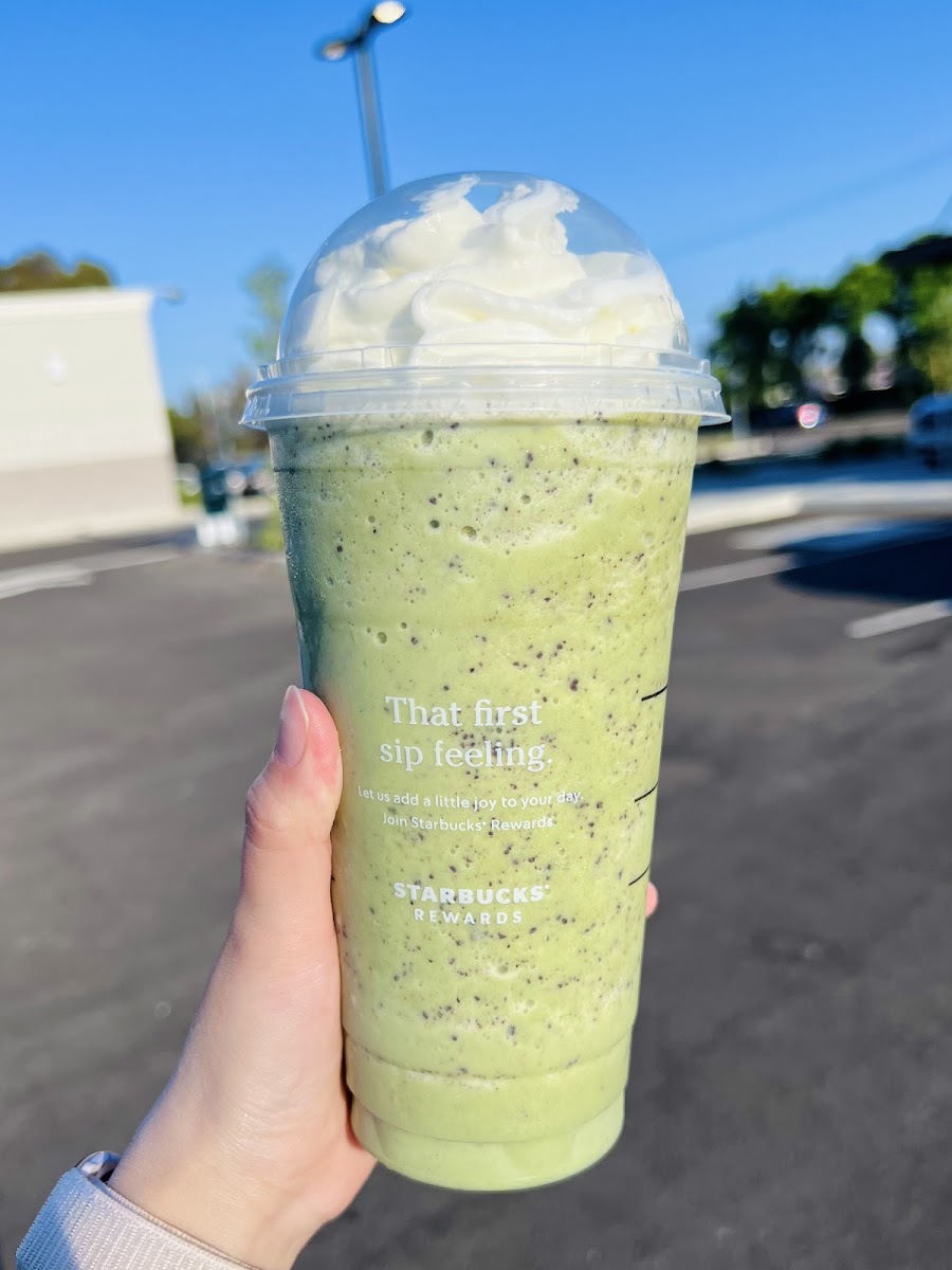 Starbucks Photo 5