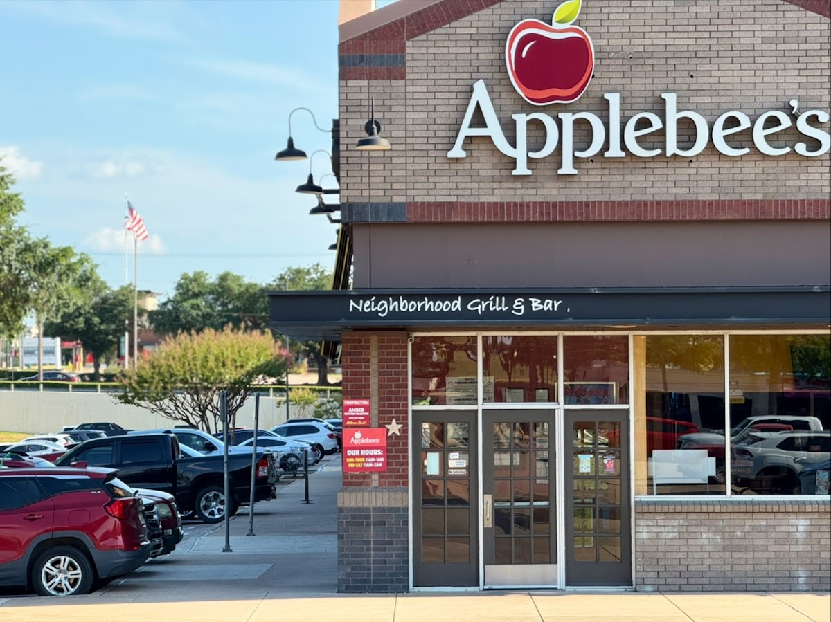 Applebee's Grill + Bar