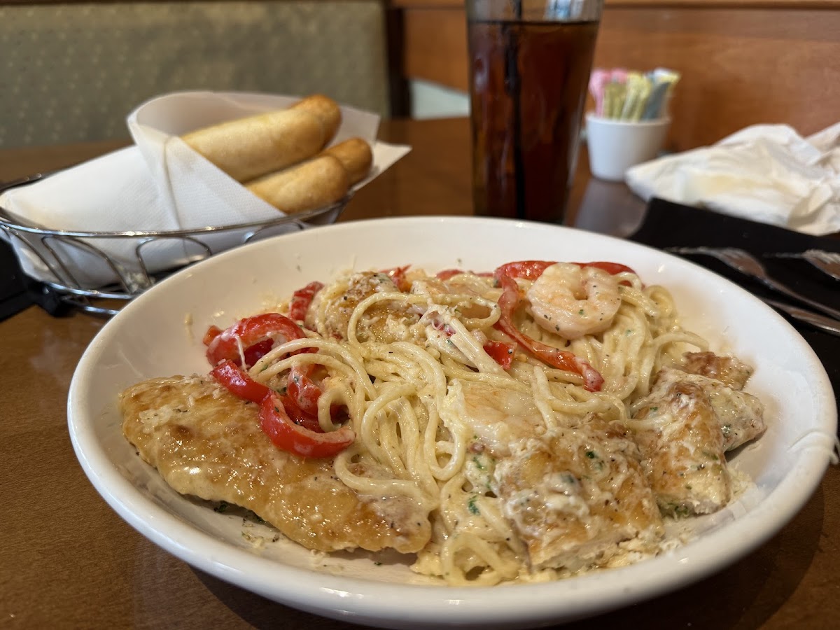 Applebee's Grill + Bar Photo 3