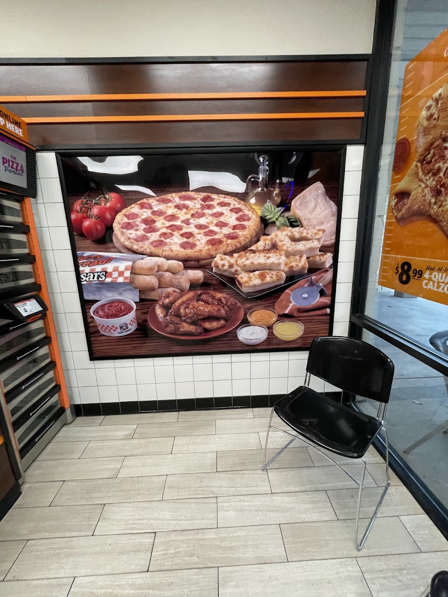 Little Caesars Pizza Photo 10