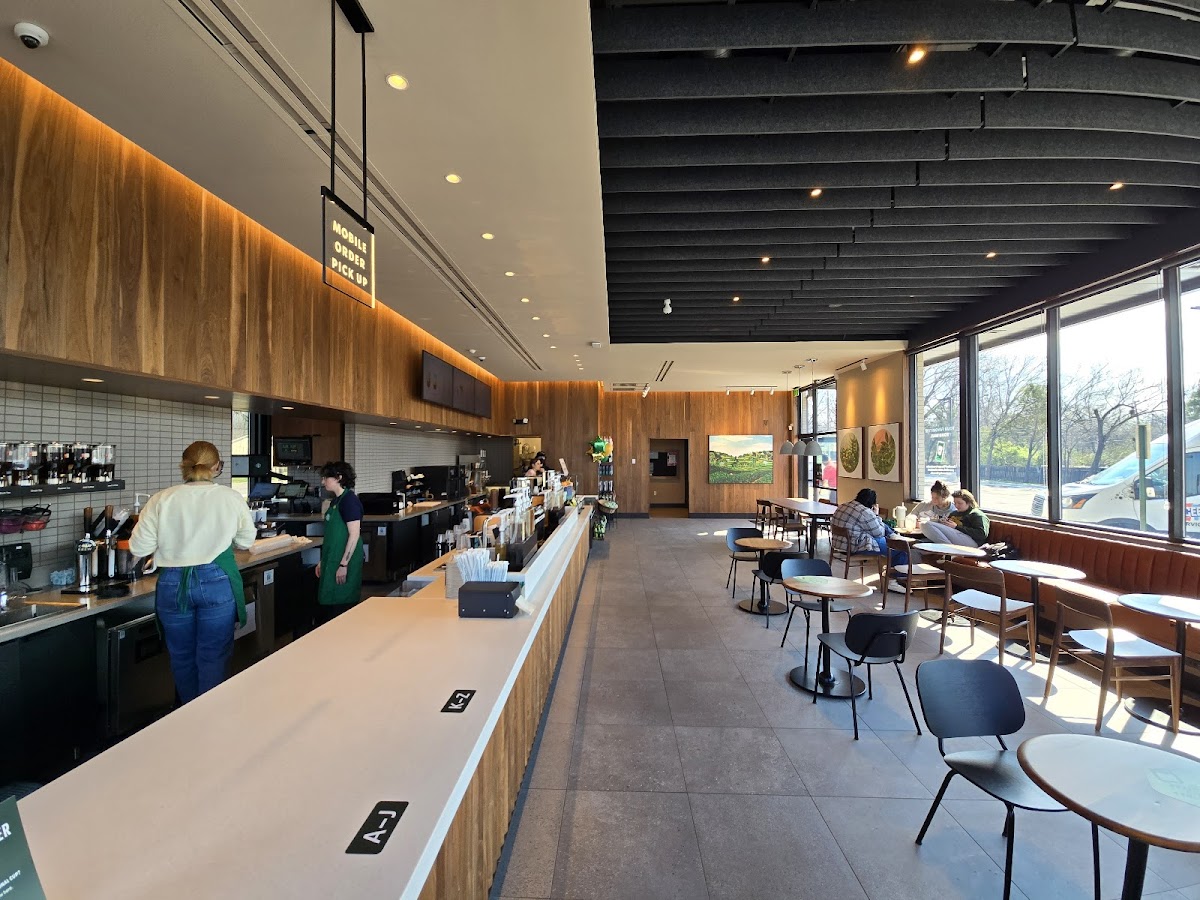 Starbucks Photo 5