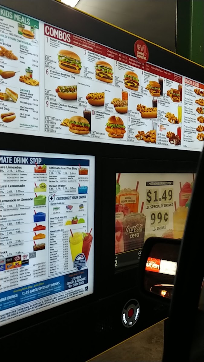 Sonic Drive-In Photo 7
