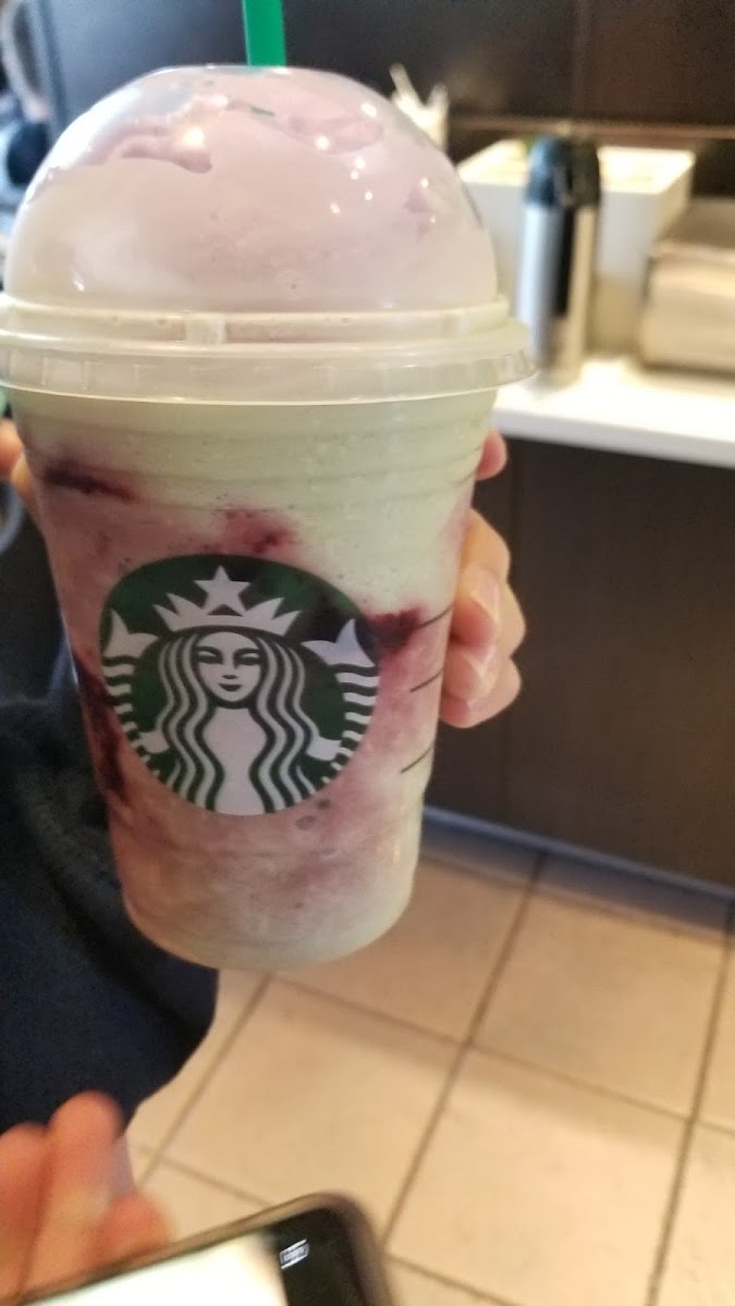 Starbucks Photo 5