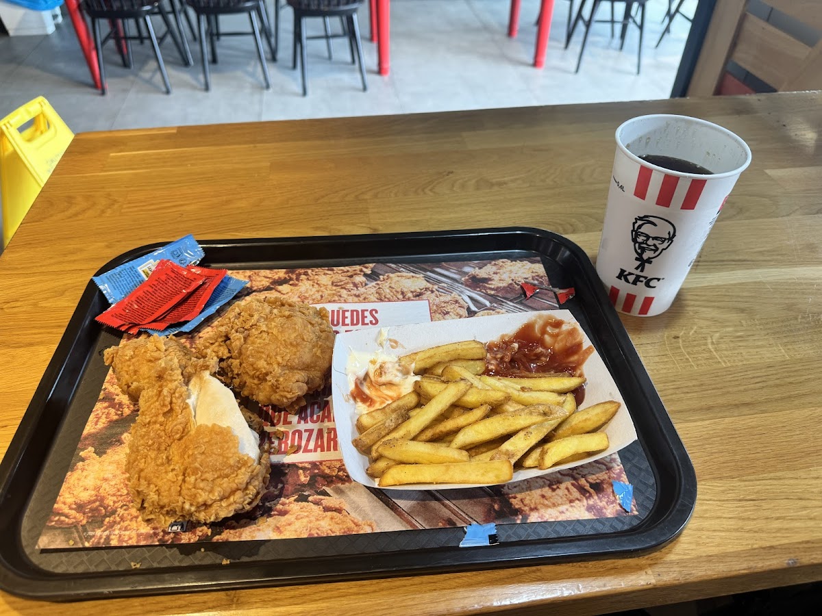 KFC Photo 4