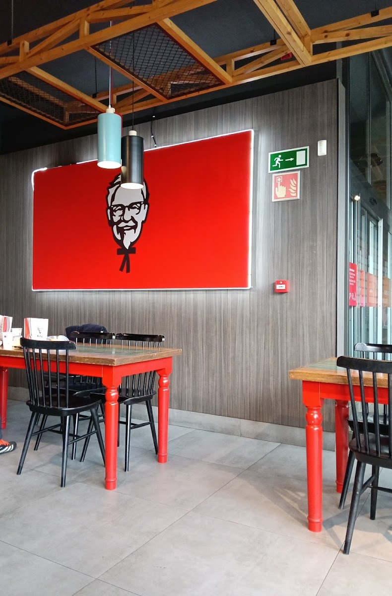 KFC Photo 9