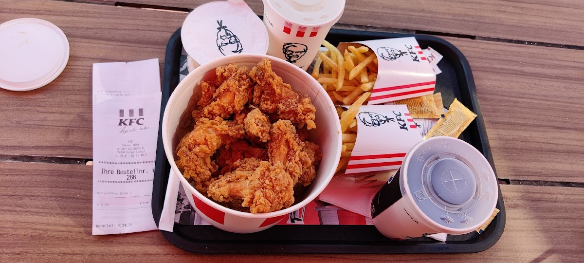Kentucky Fried Chicken Photo 3