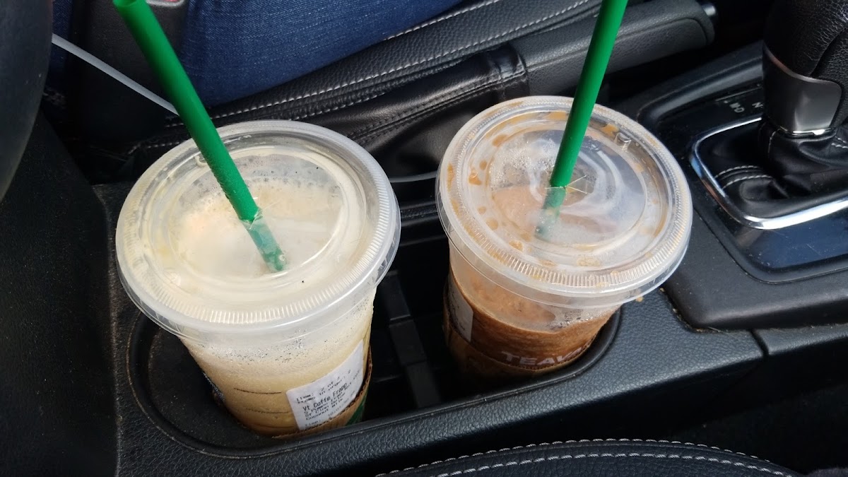Starbucks Photo 8