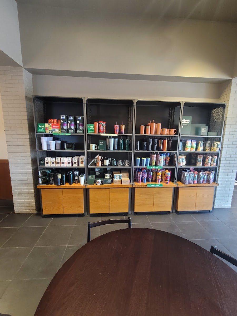 Starbucks Photo 6
