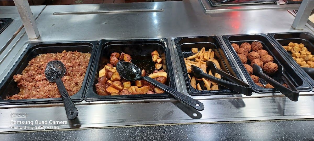 Golden Corral Buffet & Grill Photo 5