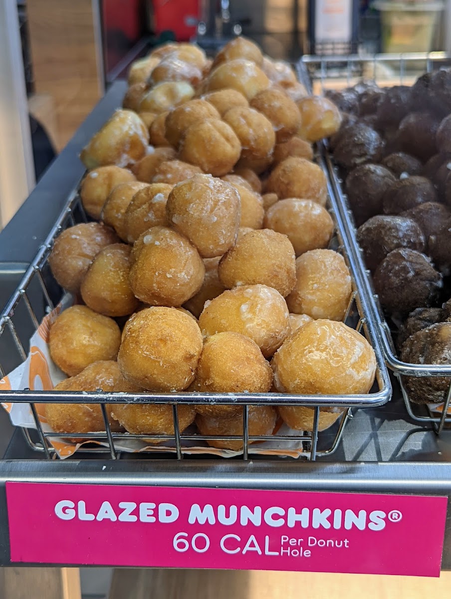 Dunkin' Photo 6