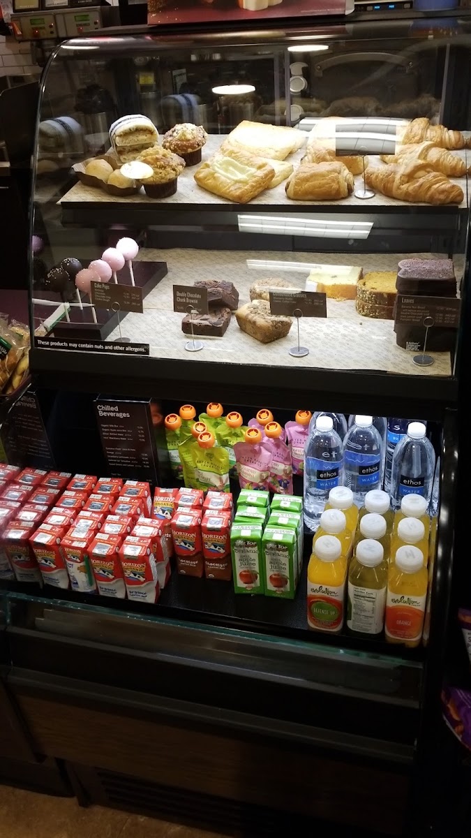 Starbucks Photo 4