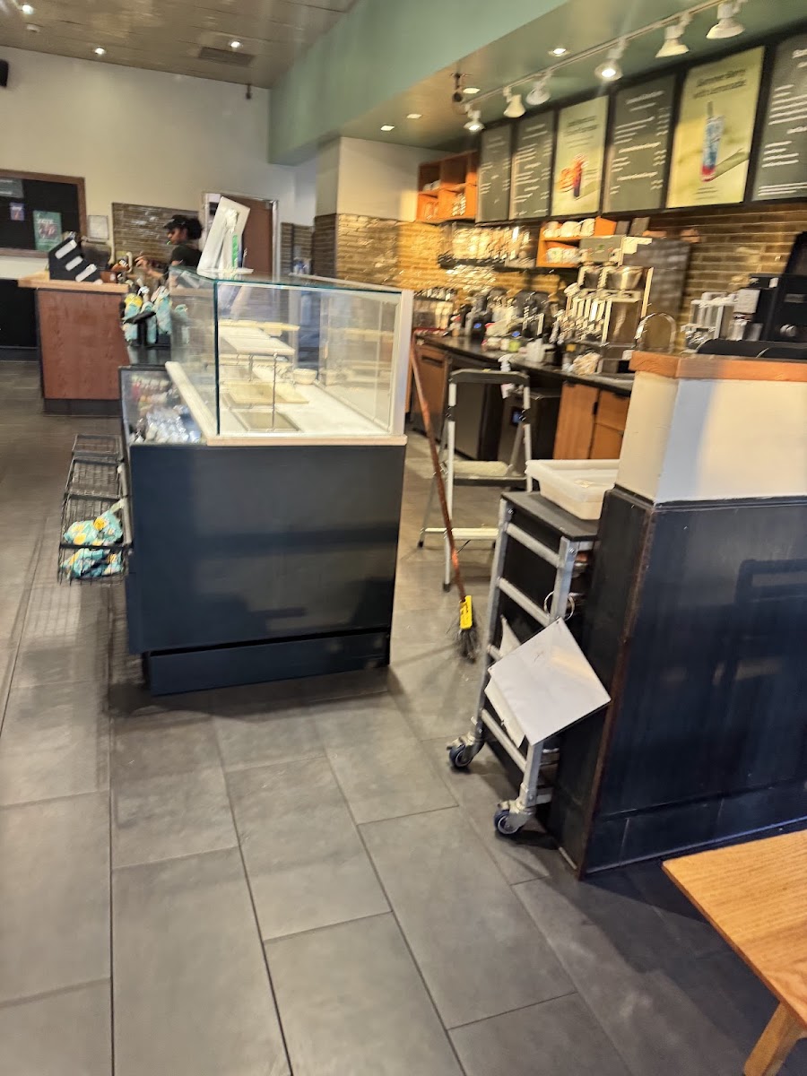 Starbucks Photo 2