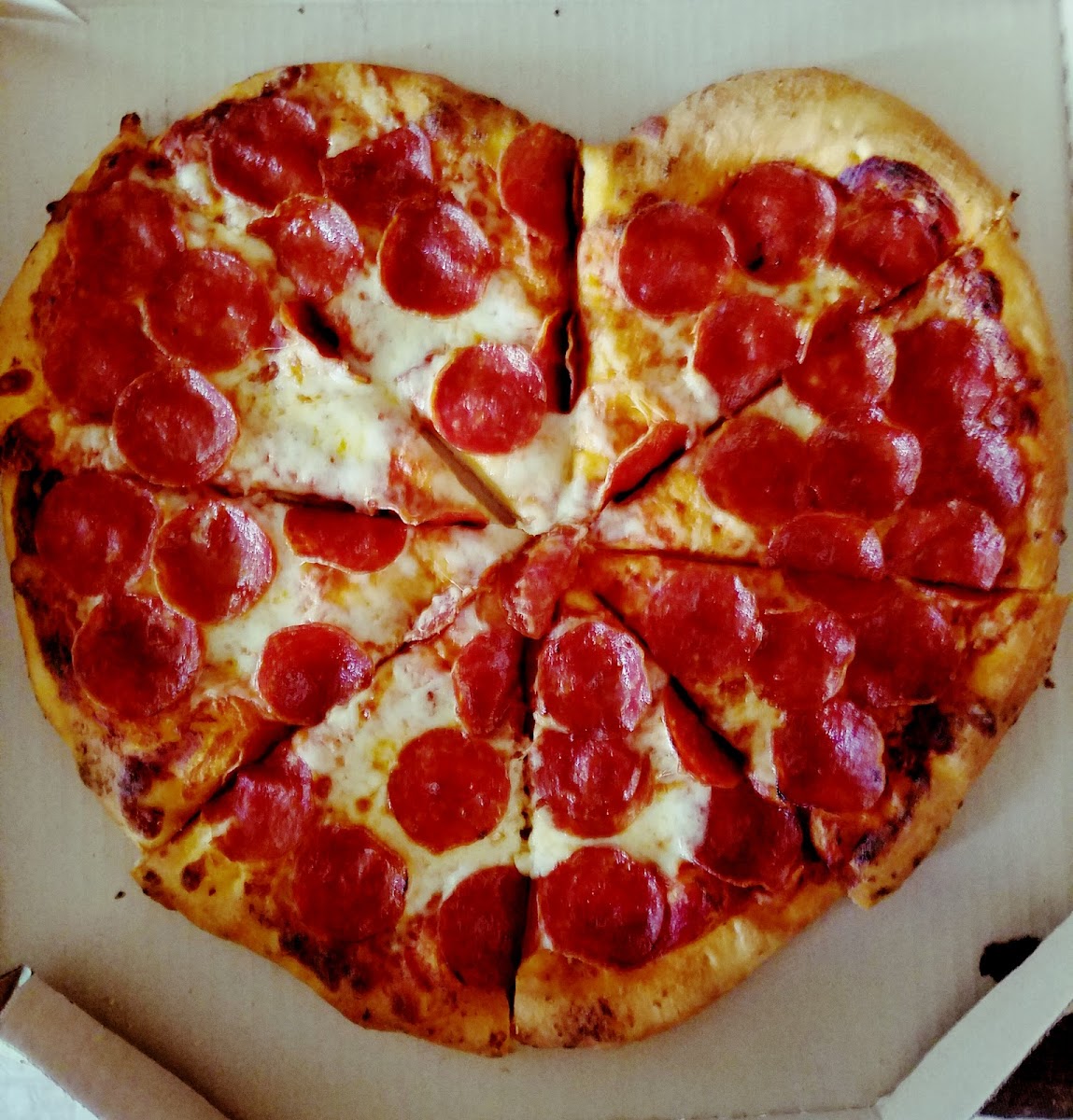 Pizza Hut Photo 5
