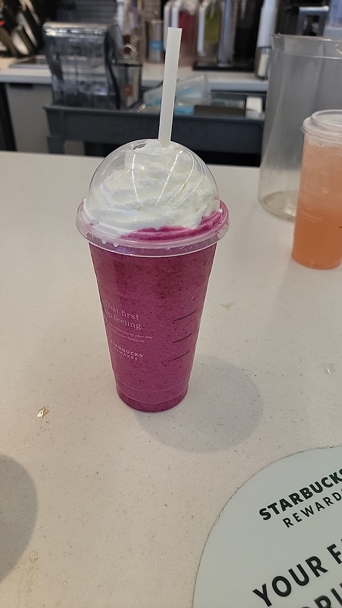 Starbucks Photo 8