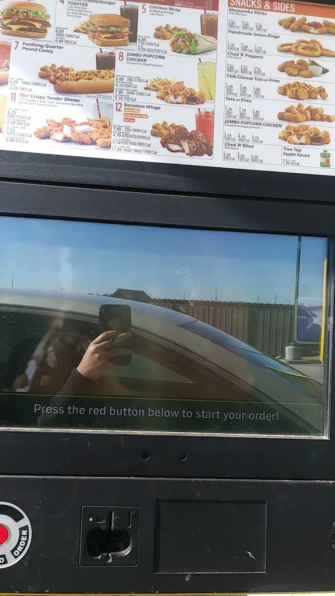 Sonic Drive-In Photo 2
