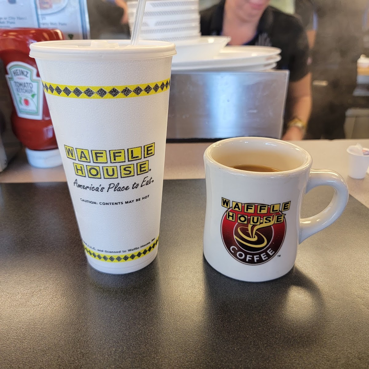Waffle House Photo 9