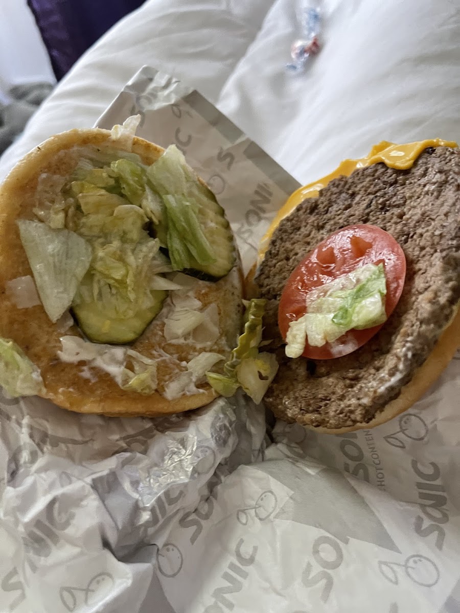 Sonic Drive-In Photo 6