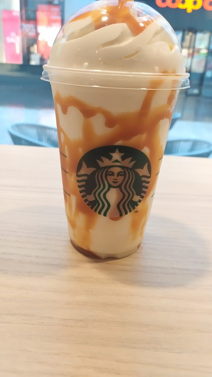 Starbucks Photo 4