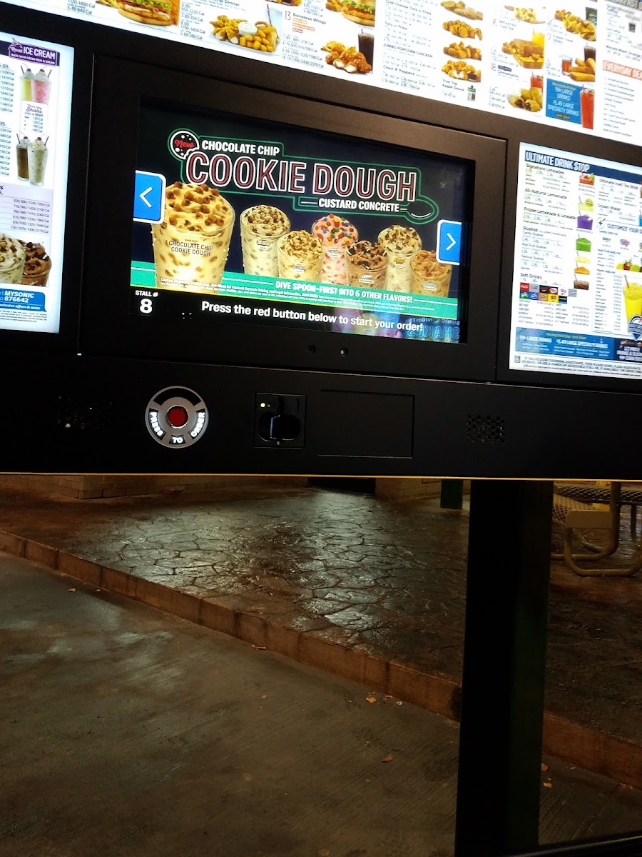 Sonic Drive-In Photo 3