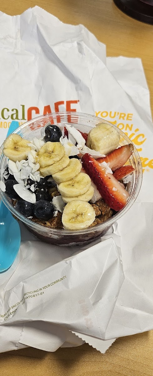 Tropical Smoothie Cafe Photo 5