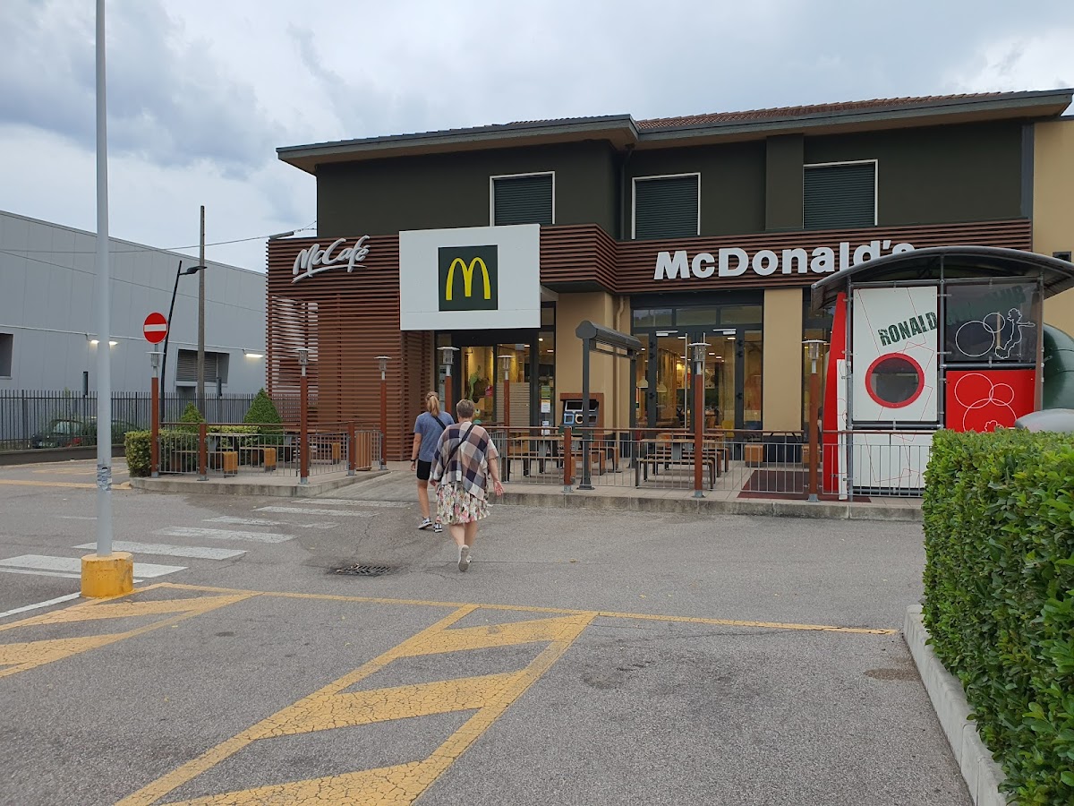McDonald's Photo 4