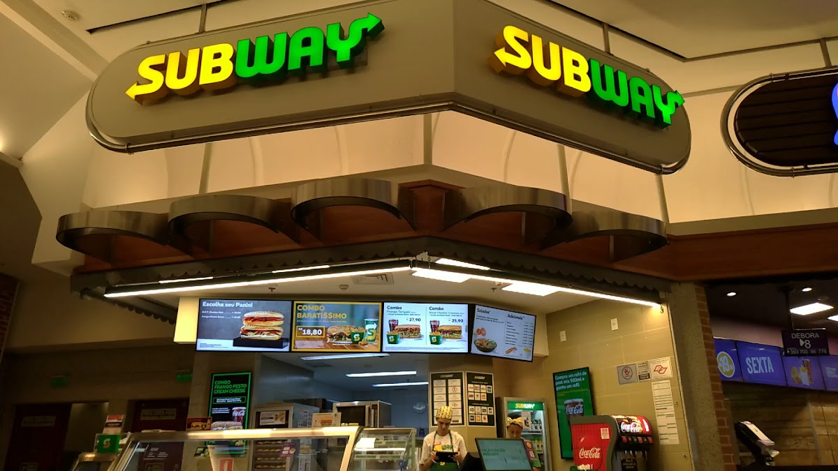 Subway Photo 2