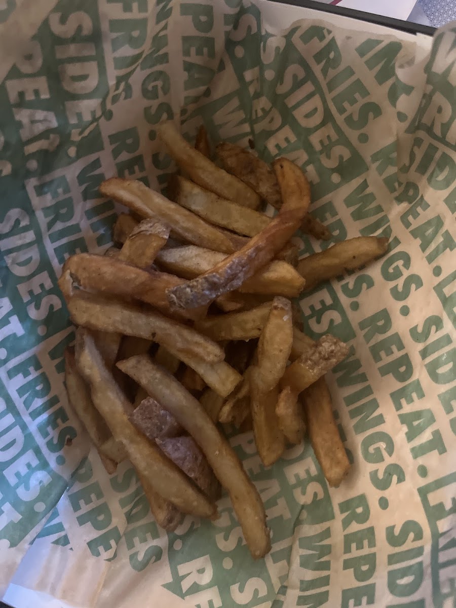 Wingstop Photo 9