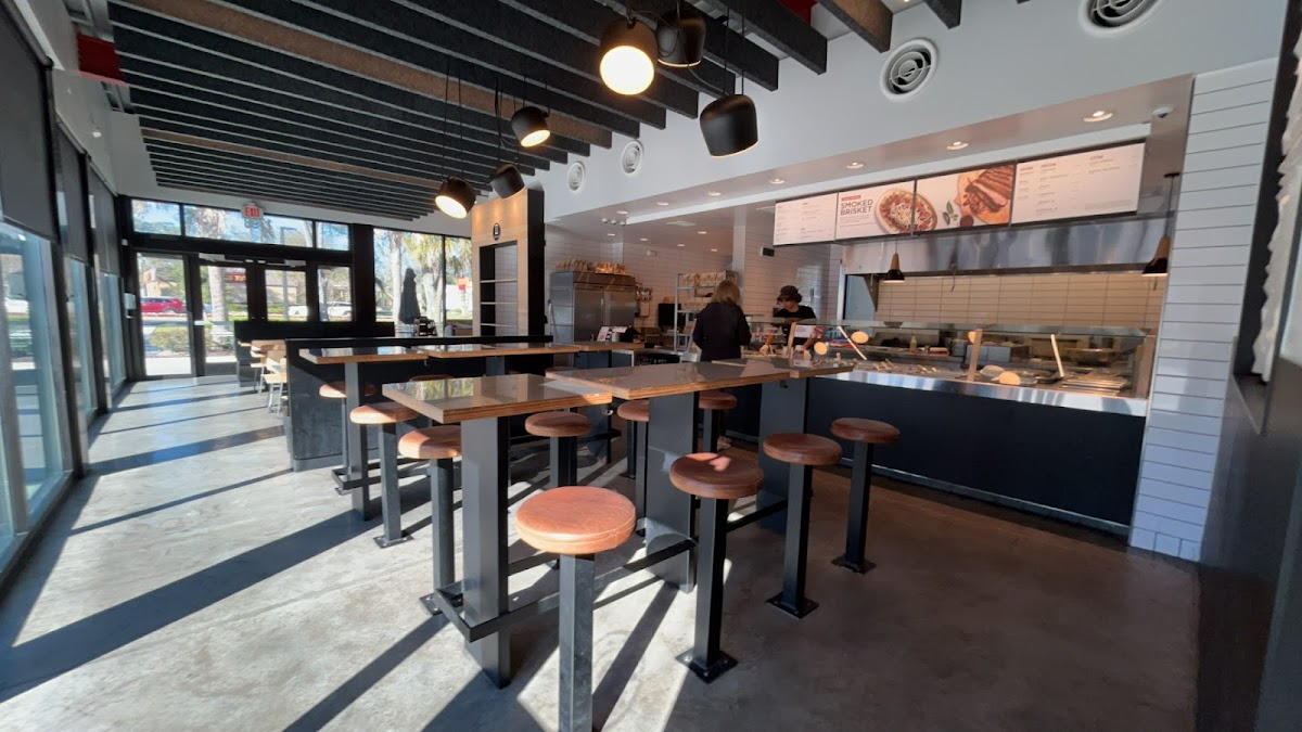 Chipotle Mexican Grill Photo 10