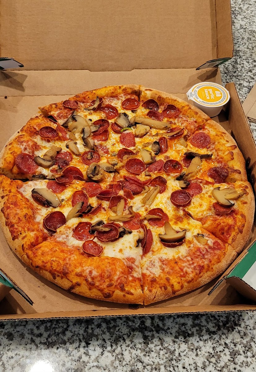 Marco's Pizza Photo 4