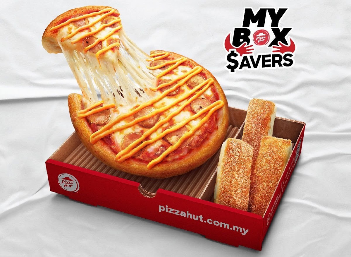 Pizza Hut Photo 3