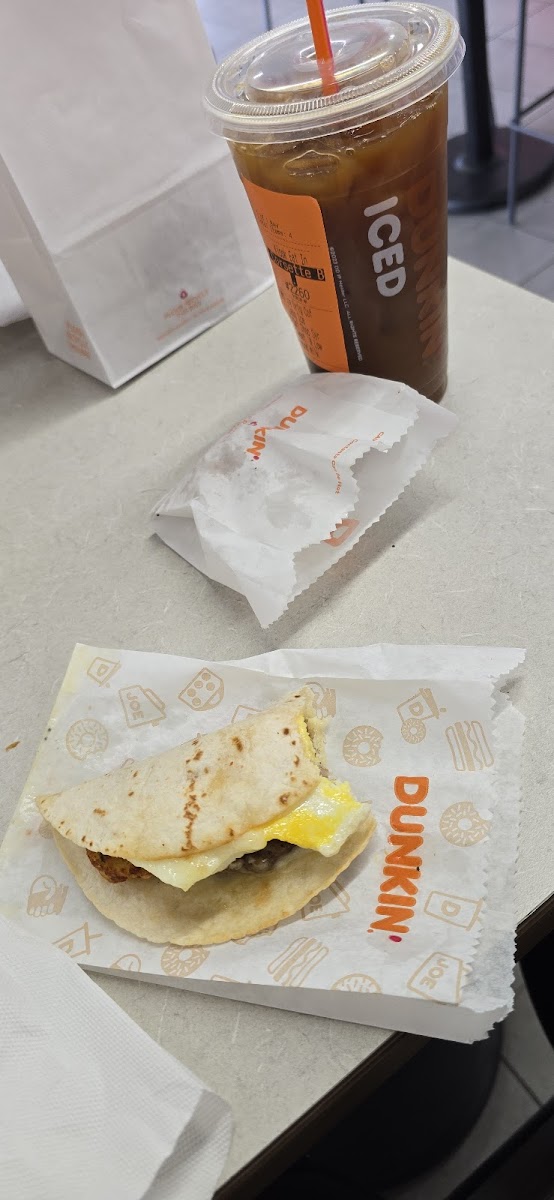 Dunkin' Photo 8